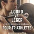 Femme en train de soulever des poids au gymnase, choisissant entre poids légers et lourds pour son entraînement.